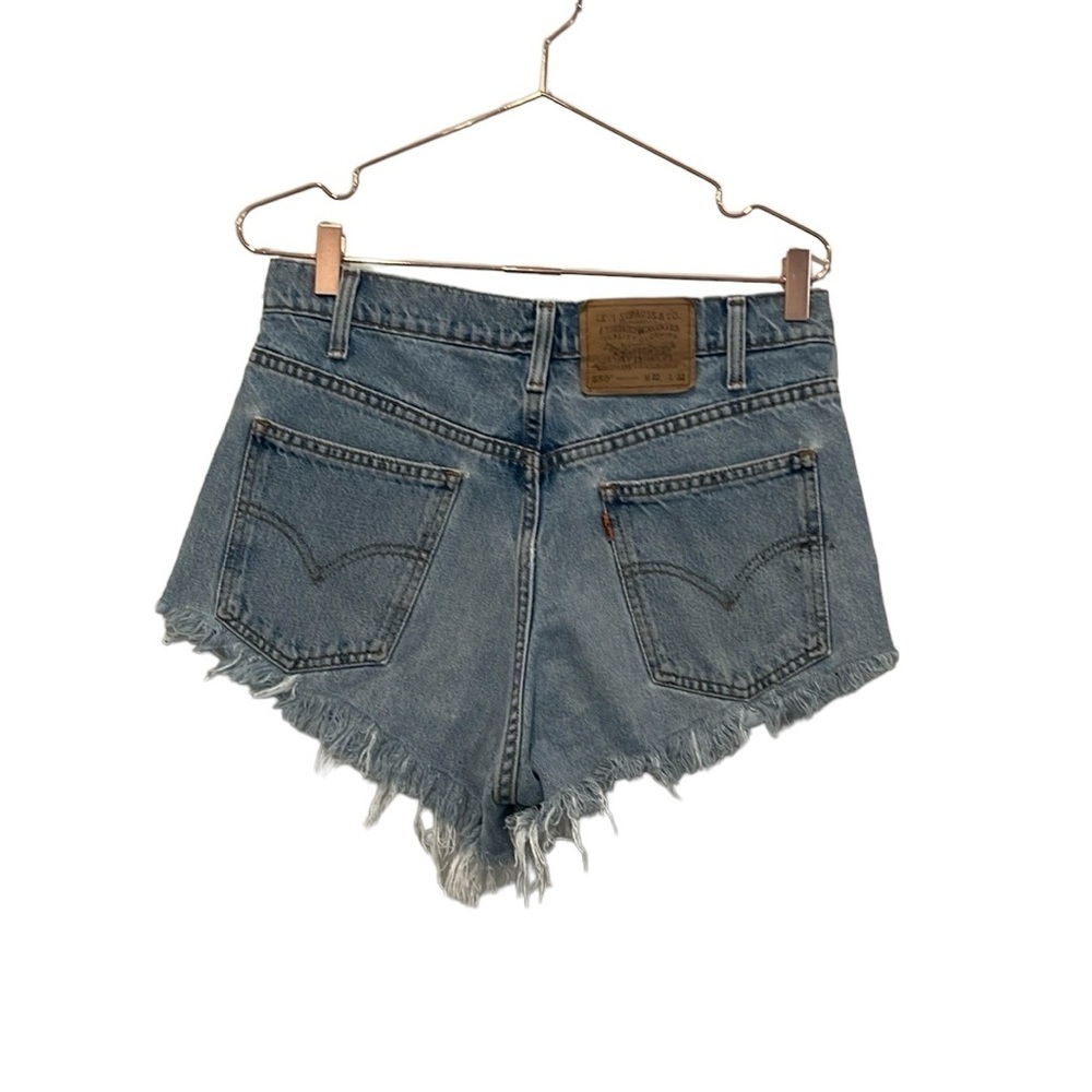 Vintage Levi’s Orange Tab Jean Cut-off shorts - Picture 3 of 16